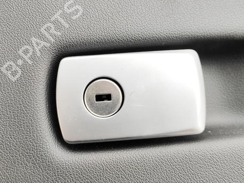 Handskerum BMW X5 (G05, F95) xDrive 30 d Mild-Hybrid | BP32500682C95 