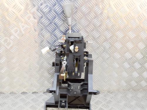 Used Gear lever Gear lever MITSUBISHI GRANDIS (NA_W) 2.4 MIVEC (NA4W) (165 hp) 8354630 8354630