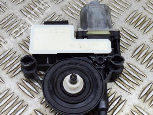 Right front window motor SKODA OCTAVIA III Combi (5E5, 5E6) 2.0 TDI 4x4 | BP15082484E20 