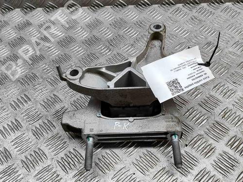 Used Engine mount OPEL VIVARO C Bus (K0) VIVARO-E (136 hp) 27786562