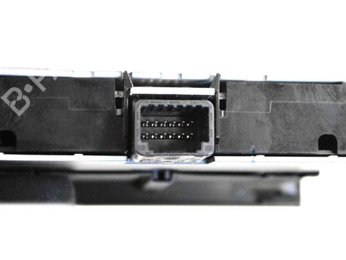 Switch LAND ROVER RANGE ROVER IV (L405) 4.4 SDV8 4x4 | BP30216487I30 