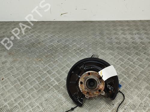Used Right rear steering knuckle MERCEDES-BENZ CLA Coupe (C117) CLA 180 (117.342) (122 hp) 26239777