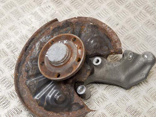 Left rear steering knuckle VW PASSAT B8 (3G2, CB2) 2.0 TDI | BP16270550M27 