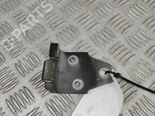 Used Hinge/Door check strap Hinge/Door check strap JAGUAR XJ (X308) 4.0 (363 hp) 17016102 17016102