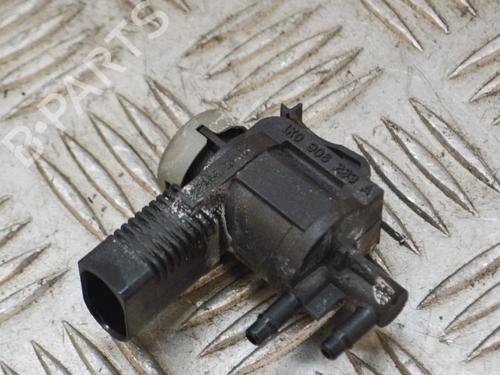 Used Electronic sensor Electronic sensor AUDI A4 B8 (8K2) 2.0 TDI (143 hp) 14663334 14663334