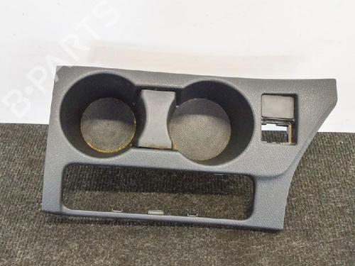 Used Cup/Object holder TOYOTA AURIS Estate (_E18_) 1.4 D-4D (NDE180_) (90 hp) 6753792