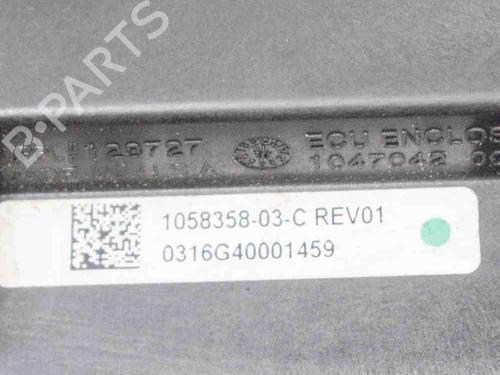 Electronic module TESLA MODEL X (5YJX) P90D AWD | BP7797392M83 