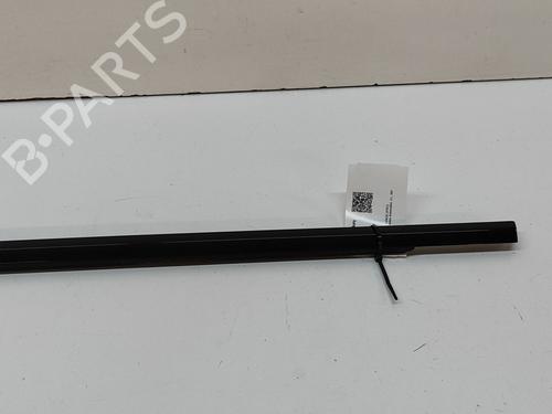 Dørlist JAGUAR F-PACE (X761) 2.0 P400e Plug-in Hybrid | BP28275544C150 