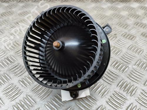 Used Heater blower motor Heater blower motor AUDI A1 Sportback (GBA) 25 TFSI (95 hp) 19645090 19645090