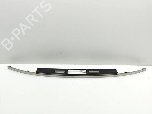 Pynteliste til bagklap JAGUAR XF II (X260) 2.0 D (180 hp) 27171062