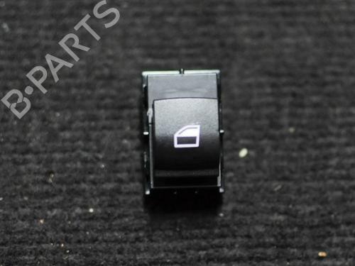 Used Right front window switch Right front window switch BMW 1 (F21) 125 d (218 hp) 6723097 6723097