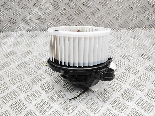 Heater blower motor FORD RANGER (TKE) 3.2 TDCi 4x4 | BP37609908M62 - Image 2