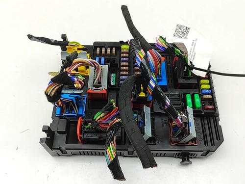 Used Fuse box PEUGEOT 2008 II (UD_, US_, UY_, UJ_, UR_, UC_) e-2008 (UKZKXZ) (136 hp) 30131258