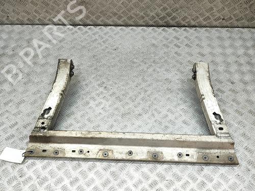 Used Front bumper reinforcement MASERATI LEVANTE SUV (M161) 3.0 D Q4 (275 hp) 31859085