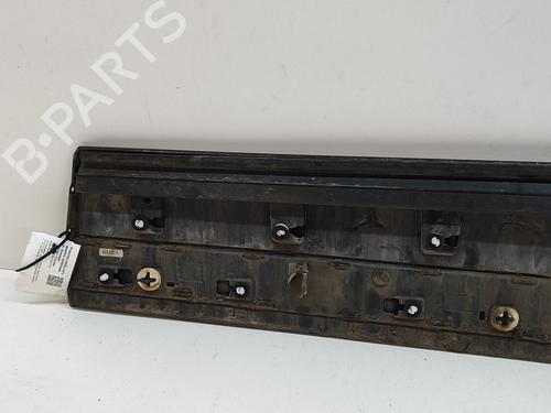 Door moulding trim LAND ROVER RANGE ROVER VELAR (L560) 2.0 D240 SD4 4x4 | BP27767641C150 