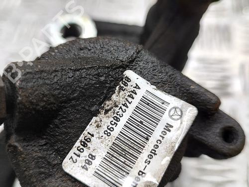 Left rear brake caliper MERCEDES-BENZ VITO Tourer (W447) 114 CDI / 114 BlueTEC (447.701, 447.703, 447.705) | BP24976162M107 