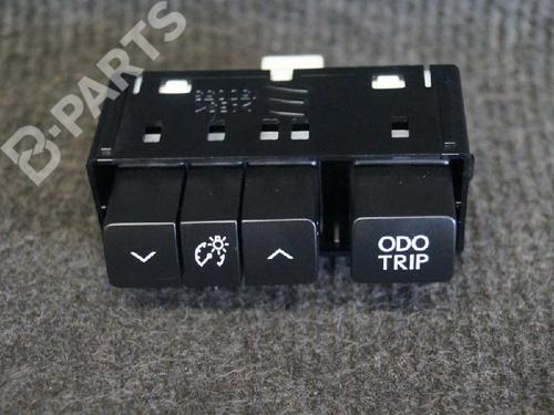 Switch LEXUS IS III (_E3_) 300h (AVE30_, AVE30R) | BP6726942I30 
