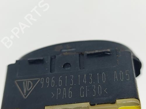 Switch PORSCHE 911 (996) 3.6 Carrera 4 | BP27799848I30 