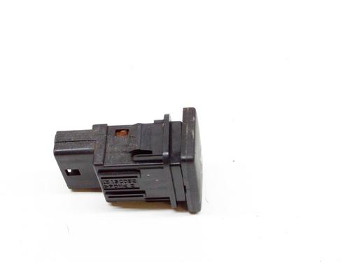 Switch TOYOTA AVENSIS Saloon (_T27_) 2.0 D-4D (ADT270_, ADT270R) | BP8354939I30 