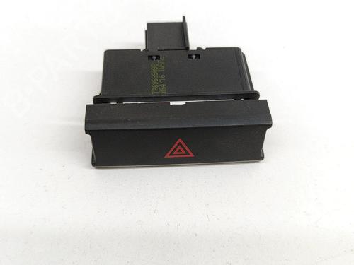 Used Warning switch Warning switch VW TOUAREG (7P5, 7P6) 3.0 V6 TDI (204 hp) 21486789 21486789