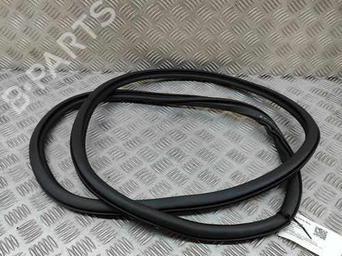 Used Rubber door seal AUDI A3 Limousine (8YS, 8YM) 35 TFSI Mild Hybrid (150 hp) 27792764