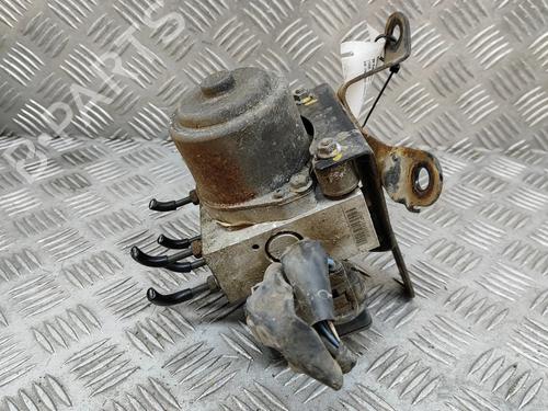 Used ABS pump ABS pump TOYOTA LAND CRUISER 90 (_J9_) 3.0 TD (KZJ90_, KZJ95_, KZJ90R, KZJ95R, KZJ90W, KZJ95W) (125 hp) 25922209 25922209