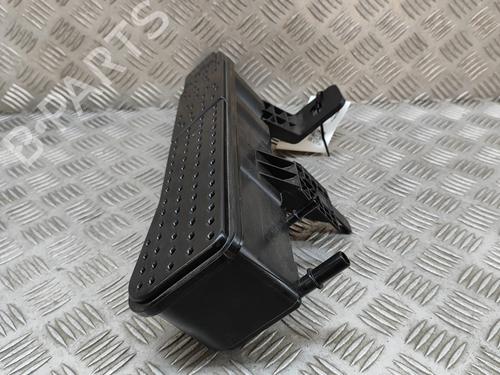 BP27772474O1 main image