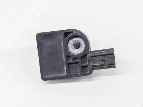 Used Electronic sensor TESLA MODEL S (5YJS) P85 (421 hp) 6866368