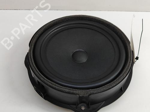 Used Speaker AUDI Q2 (GAB, GAG) 35 TFSI (150 hp) 28559929