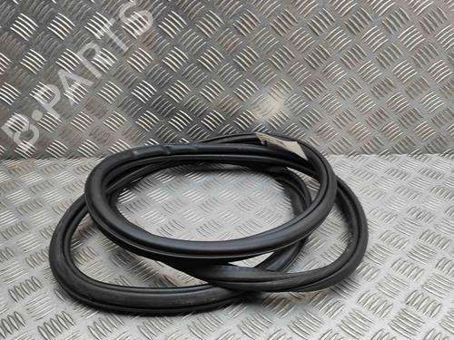 Rubber door seal VOLVO V60 II (225) B6 Mild-Hybrid AWD | BP29459267C142