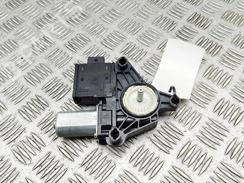 left-rear-window-motor-jeep-renegade-suv-bu-b1-bv-2014-30130758 main image