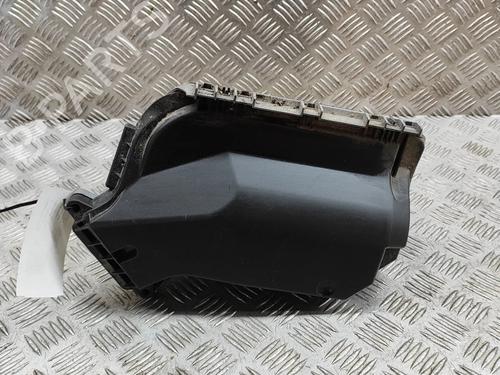 fuse-box-porsche-macan-95b-30-s-diesel-8k1907355f-2014-19937413 main image