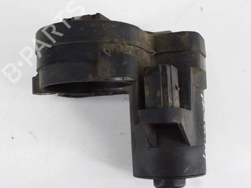 Used Electric handbrake VW GOLF VII (5G1, BQ1, BE1, BE2) 1.6 TDI (105 hp) 15376713