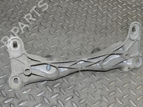 Gearbox mount BMW 3 (E90) 320 i | BP30207684M88
