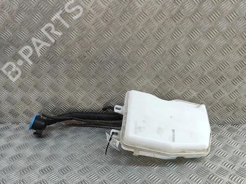 Used Windscreen washer tank Windscreen washer tank BMW X1 (F48) xDrive 20 d (190 hp) 29231157 29231157