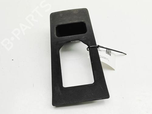 Middle console DS DS 7 Crossback (J4_, JR_, JC_) 2.0 BlueHDi 180 (JJEHZR) | BP31926521I22