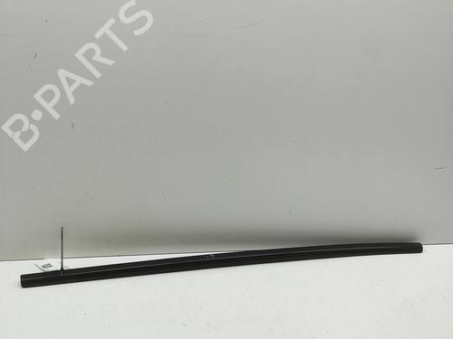 Dørliste BMW X6 (G06, F96) xDrive 30 d Mild-Hybrid (298 hp) 32653887