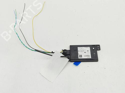 Used Electronic module Electronic module TESLA MODEL 3 (5YJ3) EV (283 hp) 33388503 33388503