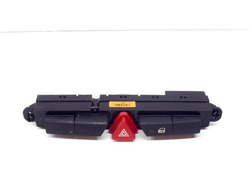 switch-kia-ceed-hatchback-ed-20-crdi-937001h910-937001h900-2006-2007-2008-2009-2010-2011-2012-8935440 main image