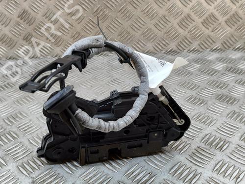 Used Front left lock VW PASSAT B8 Variant (3G5, CB5) 2.0 TDI (150 hp) 18959376