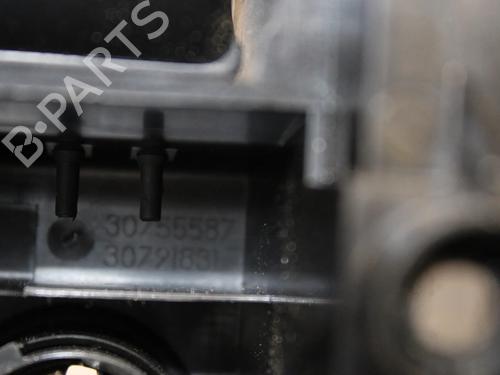 Armrest / Center console VOLVO V60 I (155) D2 | BP33381024I20 - Image 10