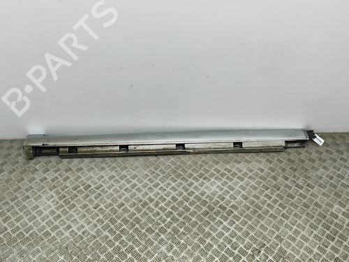 Venstre sidekjole VW PASSAT B7 (362) 2.0 TDI (140 hp) 31686803