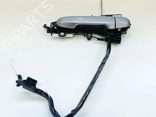 Used Front left exterior door handle Front left exterior door handle TOYOTA C-HR (_X1_) 1.8 Hybrid (ZYX10_, ZYX11_, ZYX10R, ZYX11R) (122 hp) 34559746 34559746