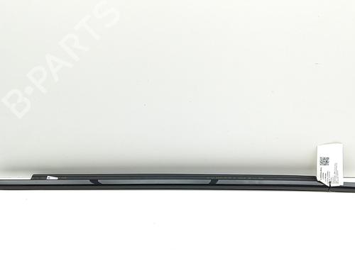 Used Door moulding trim BMW X1 (U11) iX1 xDrive 30 (313 hp) 28563698
