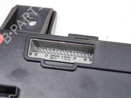 Elektronische module TESLA MODEL S (5YJS) 75 | BP8895259M83