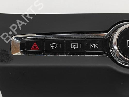 Switch VOLVO V90 II Estate (235) T8 Plug-in Hybrid Polestar AWD | BP28554619I30 