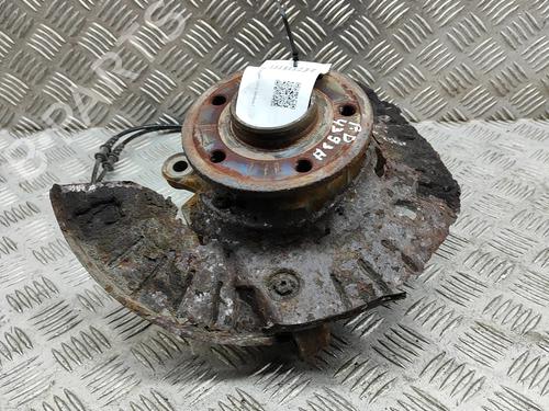 Used Right front steering knuckle Right front steering knuckle MERCEDES-BENZ VITO Bus (W639) 116 CDI (639.701, 639.703, 639.705) (163 hp) 17864892 17864892