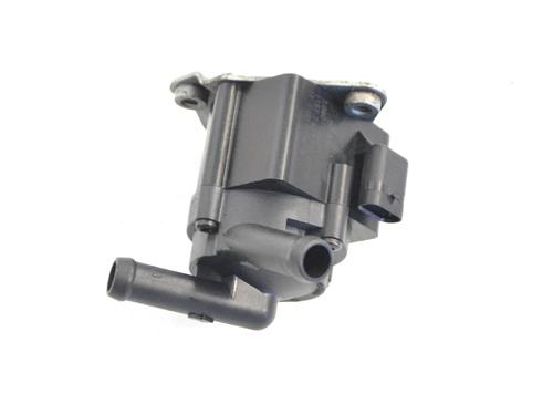 Used Auxiliary water pump Auxiliary water pump BMW 5 (F10) 550 i (449 hp) 33345081 33345081