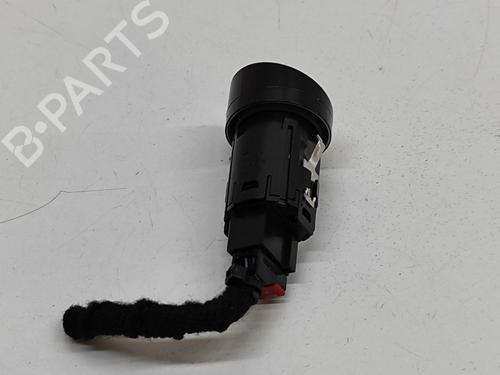 Switch PORSCHE TAYCAN Cross Turismo (Y1B) 4 (Y1BBD1) | BP29391962I30 