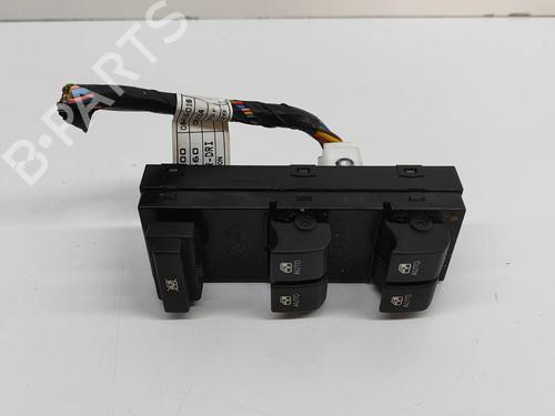 Used Right front window switch KIA CEE'D SW (ED) 1.6 CRDi 115 (115 hp) 24306745